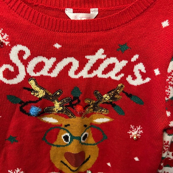 Christmas Sweater - Picture 5 of 7